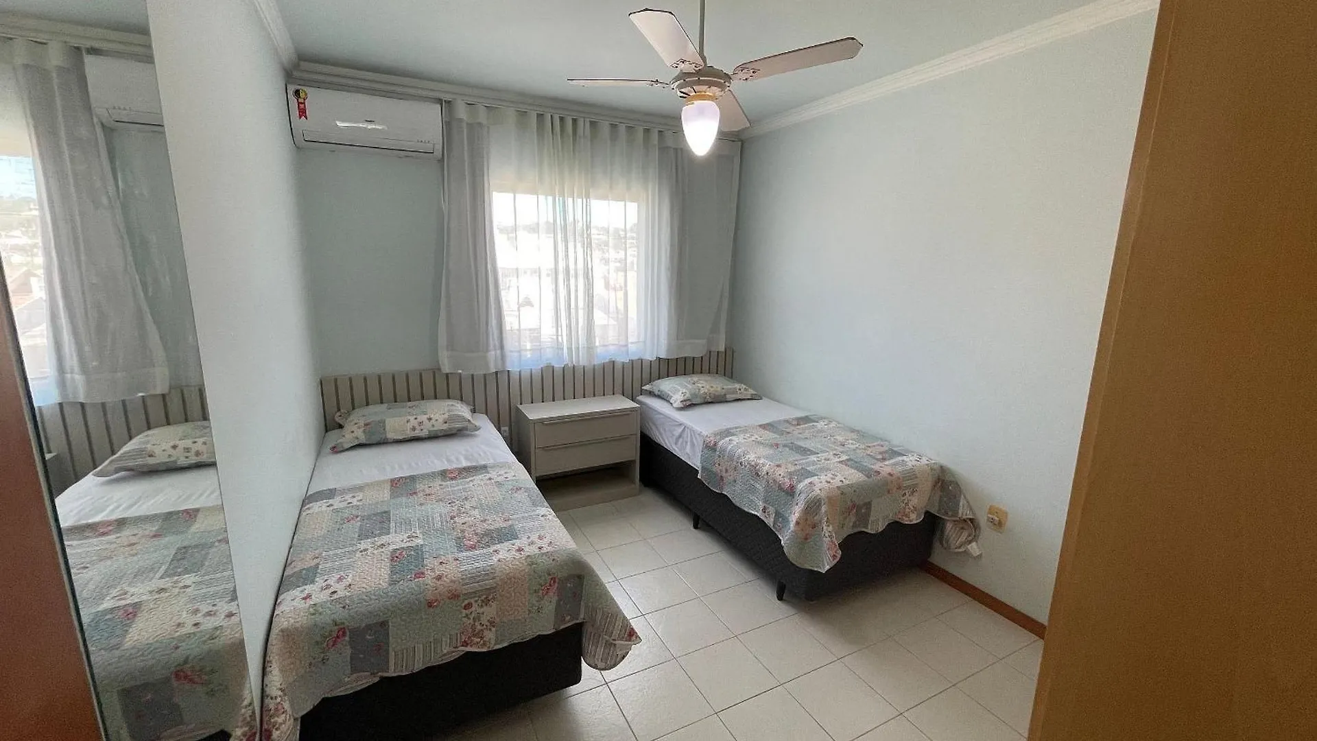 Res Palmeiras Bombinhas Apartamento